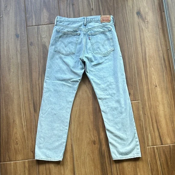 Levi's Women's Wedgie Straight High Rise Jeans - Picture 2 of 5